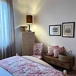 Casa Della Fattoria, Tuscany Chic Flat La Cinquantina